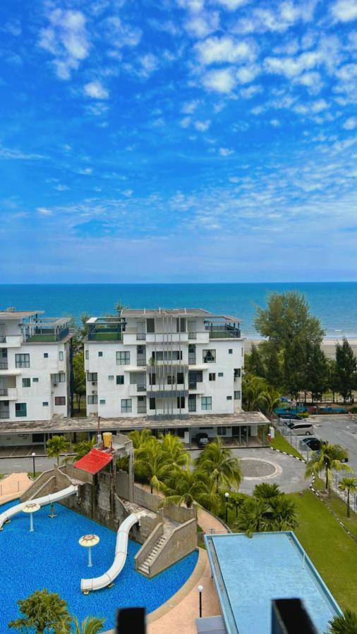 Swiss Garden Residence Pool Sea View Beach Resort Luxury Apartment & Family Suite Kuantan Exterior photo